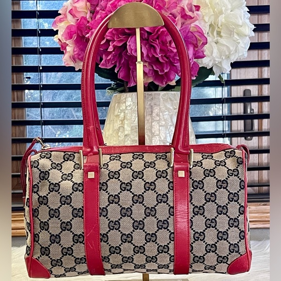 🌸Authentic GUCCI Monogram Shoulder Bag - Picture 11 of 13